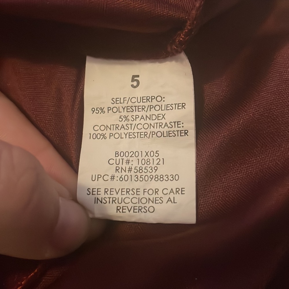 Speechless Burgundy Skirt size 5 - Picture 9 of 10
